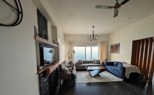 Majkhali Casa | Altitude 6000