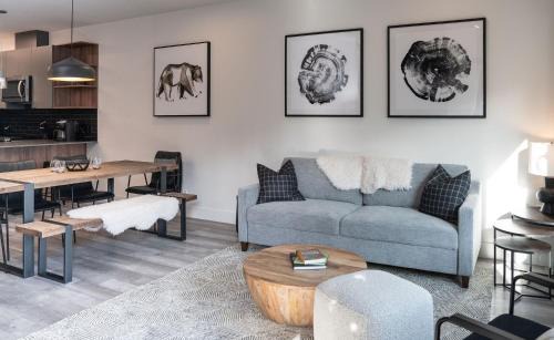 Revelstoke Apartamento | Altitude Adjustment by Revelstoke Vacations