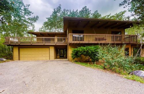 Knollwood Casa | Altitude Haus