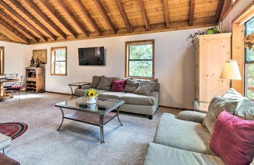 Alto Casa | Alto Home with Deck and Views about 15 Mi to Ski Apache!