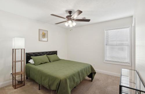 Clarksville Apartamento | Alto K4 I Cozy & Comfy I Gym I Parking I Pool