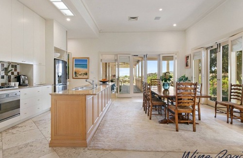 Port Willunga Casa | Alton House by Wine Coast Holidays