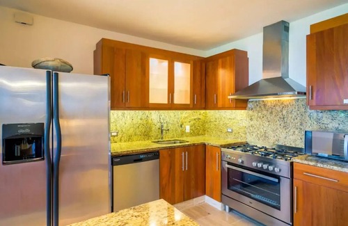 Casa de Campo Condominio | Altos de Chavon PENTHOUSE with TERRACE Casa de Campo, La Romana
