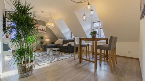 Cottbus Apartamento | Altstadtapartment, 80 qm,2 Schlafzimmer,Parkplatz,Netflix