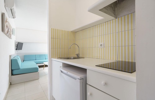 Cala'n Bosch Apartamento | AluaSun Lago Park