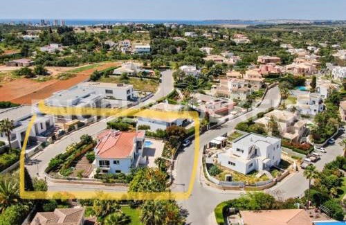 Montes de Alvor Casa | Alvor mountain view villa with private pool