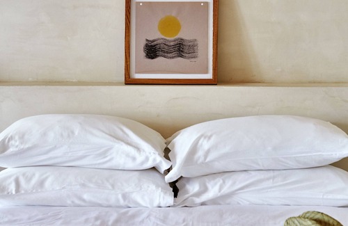Montauk Hotel | Always a Great Idea To Unwind! 2 Relaxing Units, Pool, Close to Kirk Park Beach!