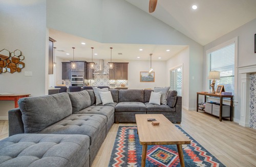 Gracywoods Casa | Always Indigo: Space and comfort in N Austin