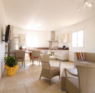 Ghisonaccia Villa | Alzitone