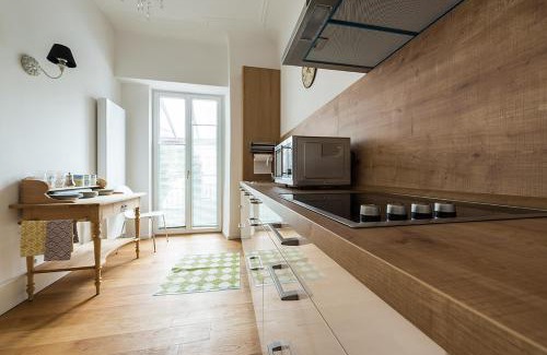 Altstadt Apartamento | Am Puls der größten Stadt am See