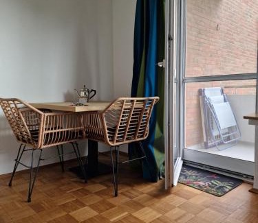 Oldenburg Apartamento | Am Stadtpark mit Parkplatz 1ZKB 48qm