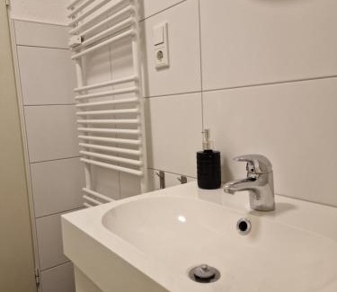 Oldenburg Apartamento | Am Stadtpark mit Parkplatz 1ZKB 48qm