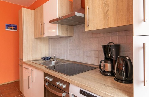 Waase Apartamento | Am Strom by Interhome