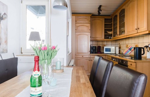 Eslohe Casa | Junto al bosque Retiro moderno
