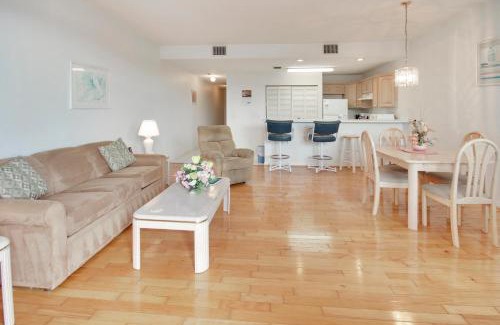 Treasure Island Casa | Amadeus 2