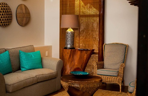 Magudu Cabina | Amakhosi Safari Lodge and SPA