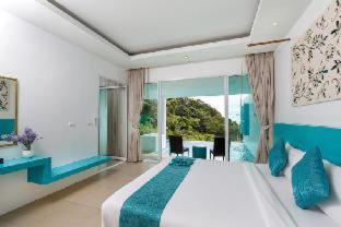 Kamala Hotel | Amala Grand Bleu Resort Hilltops - SHA