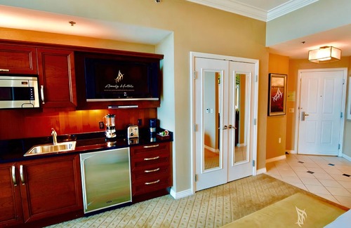 Las Vegas Apartamento | Amalz # 4, MGM Signature 2 Bedroom 3 Bathroom Balcony Suites !