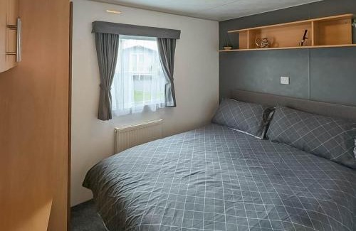 Towyn Casa | Amanda