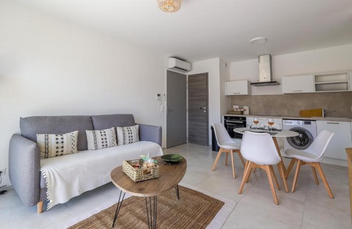 Marine de Saint Ambroggio Apartamento | Amandula - Appt climatisé vue mer