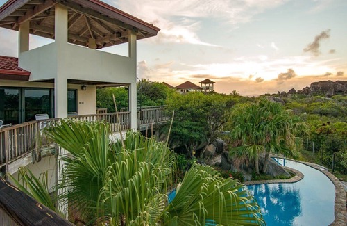 Little Trunk Bay Villa | Amani 3BR (6Pax)- Stunning Perfect Getaway