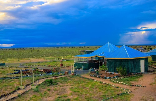 Amboseli Cabina | Amanya 1-bed Zebra Tent
