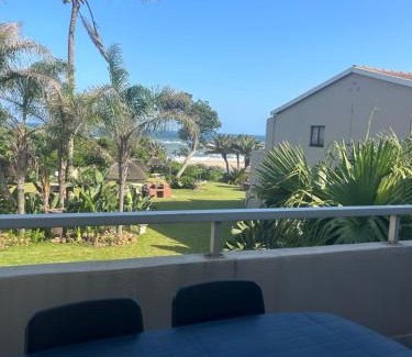 Kingsburgh Apartamento | Amanzimtoti , 36 Ocean Breeze ,warner beach, kingsburg