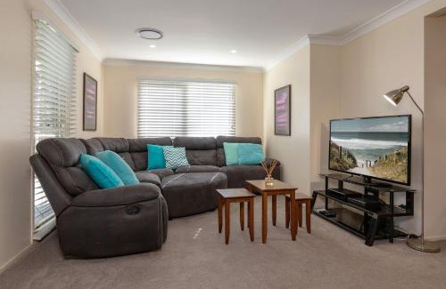 Smiths Lake Casa | Amaroo Sunset Lodge