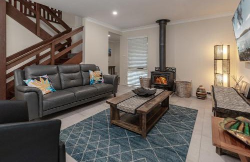 Smiths Lake Casa | Amaroo Sunset Lodge