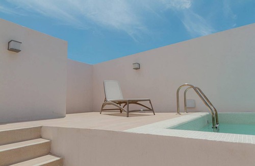 Zazil-ha Apartamento | Amazing 1BR penthouse with private rooftop pool in 1 location 150m away from the beach