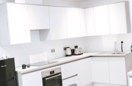 Purley Apartamento | Amazing 1 Bed Flat with Garden