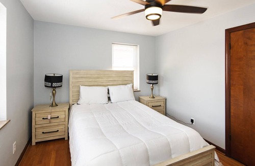 St. Louis Hills Apartamento | Amazing 1 Bedroom Apartment with Street Parking