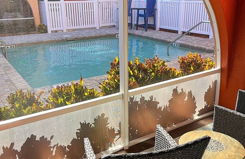 North Redington Beach Condominio | Amazing 1st Floor Poolside Condo Steps to Beautiful North Redington Beach