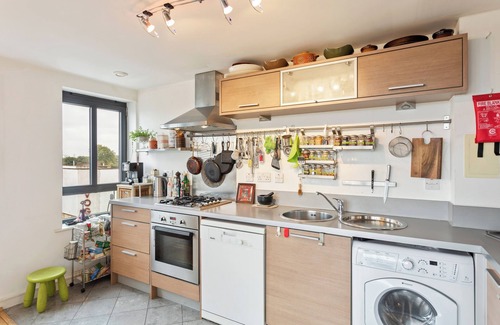 Stoke Newington Apartamento | Amazing 2 Bed Apt w/Balcony nr Stoke Newington