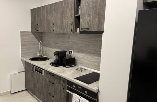 Militari Apartamento | Amazing 2-Room Penthouse Cityview W13