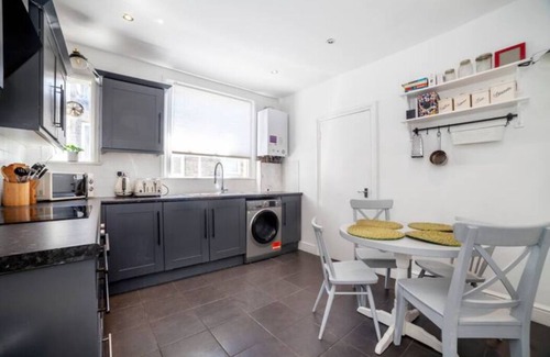 Herne Hill Apartamento | Amazing 2BDR apt near park, Herne Hill