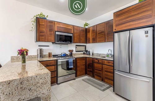 Libertad Apartamento | Amazing 2BR Condo with Rooftop pool - BBQ