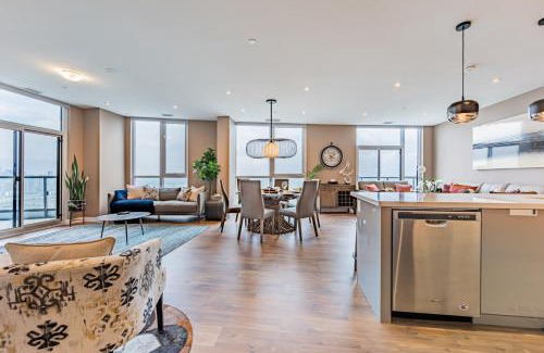 Hurontario Apartamento | Amazing 3 Bed 4 Bath Penthouse with Roof Top Terrace close to Airport