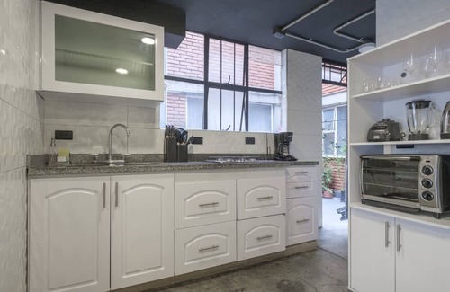 Antiguo Country Apartamento | Amazing 3 BR apt in Zona Rosa