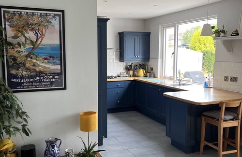 Booterstown Casa | Amazing 5 bed family home close to city centre