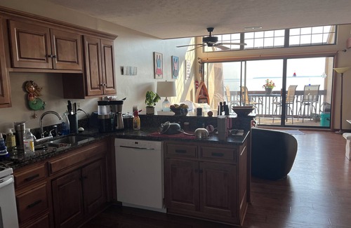 Port Clinton Condominio | Amazing 8 Island Lake Erie views from your balcony in a gated resort community