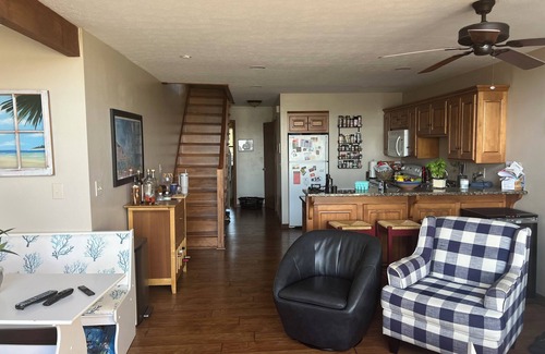 Port Clinton Condominio | Amazing 8 Island Lake Erie views from your balcony in a gated resort community