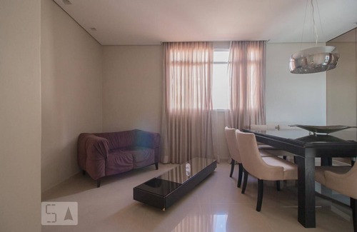 Santo Antonio Alquiler De RV | Apartamento increíble en una zona noble de BH