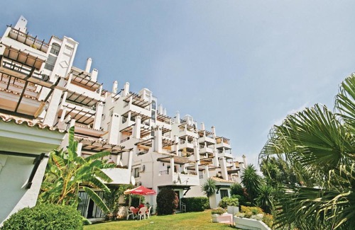 Mijas Apartamento | Amazing Apartment In Calahonda With 2 Bedrooms, Outdoor Swimming Pool And Swimming Pool
