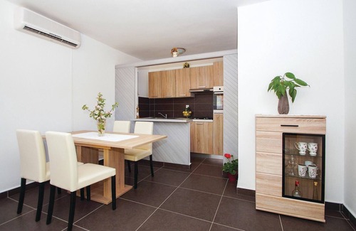 Kneza Apartamento | Increíble apartamento en Kneze con WiFi
