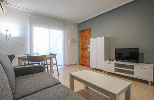 Los Alcázares Apartamento | Increíble apartamento en Los Narejos con 1 dormitorio, WiFi y piscina exterior
