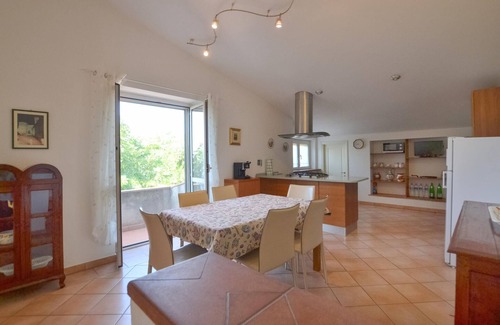 Collesanto Apartamento | Amazing apartment in Magione