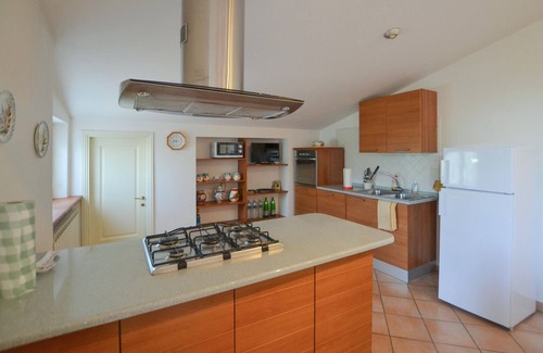 Collesanto Apartamento | Amazing apartment in Magione