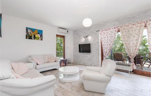 Bregi Apartamento | Amazing Apartment In Matulji With Wifi