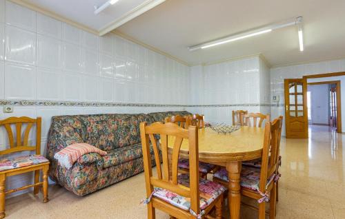 Orihuela Apartamento | Amazing Apartment In Orihuela
